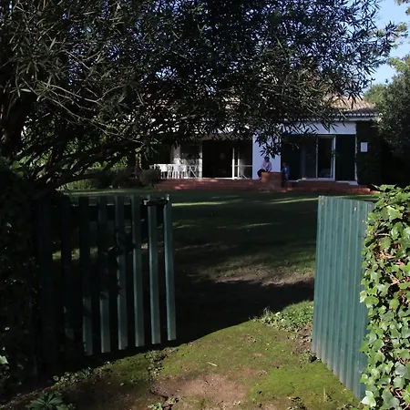 别墅 Penina Family House 波尔蒂芒