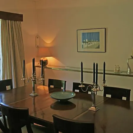 Penina Family House 别墅 *