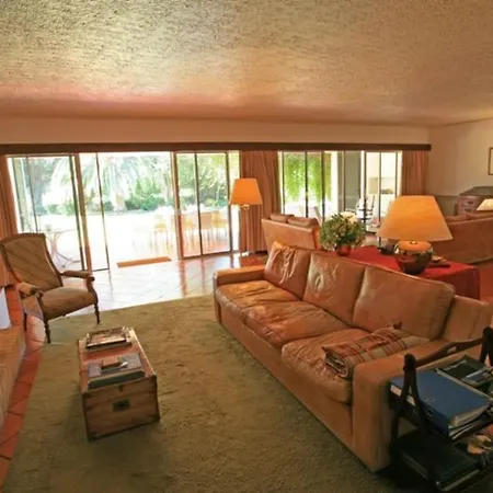 Penina Family House