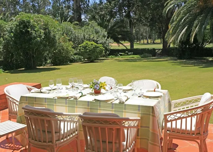 Penina Family House Villa