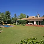 Penina Family House Вилла